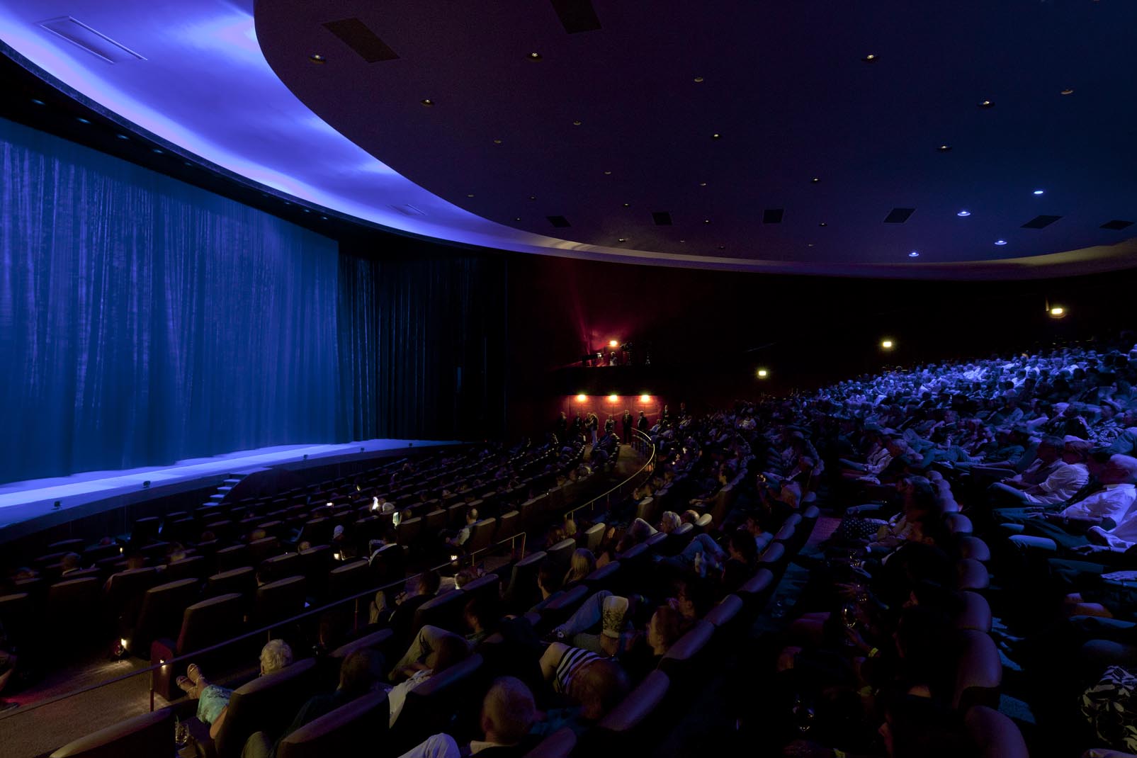 AQUASCRIPT DRAPES Zoo Palast